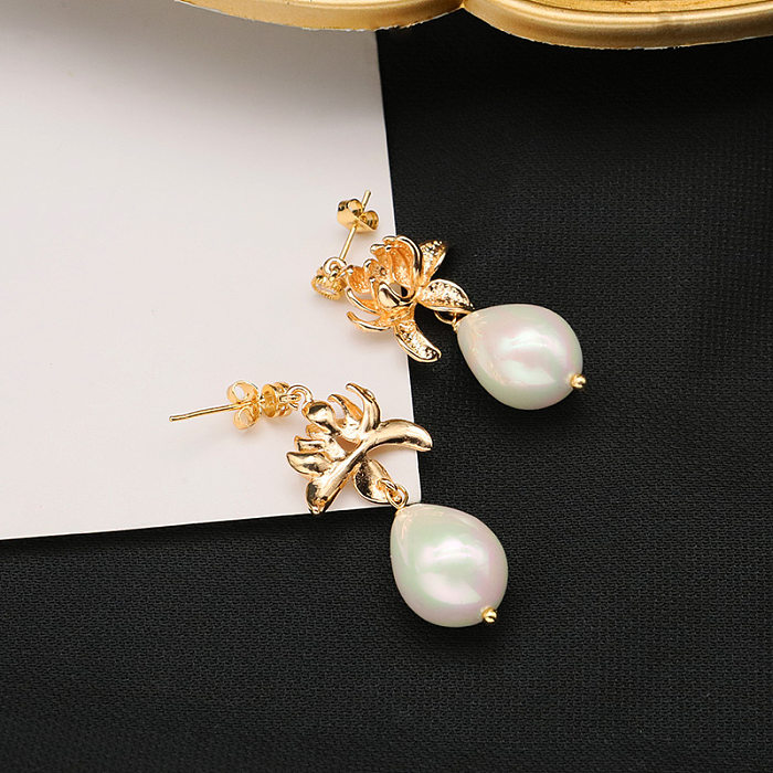 1 Pair Retro Geometric Imitation Pearl Copper Drop Earrings