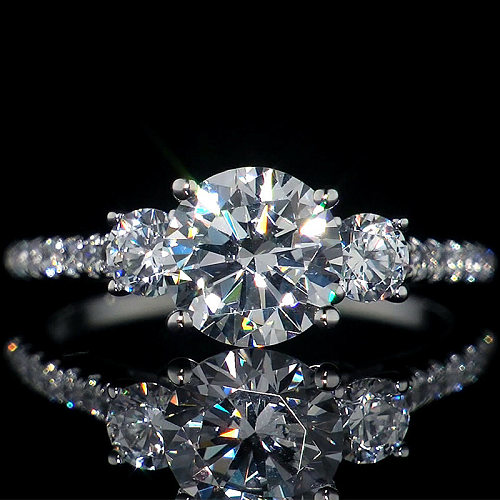 Mode Simulation drei runde Diamant Zirkon Hochzeit Abendessen Kupfer Ring weiblich