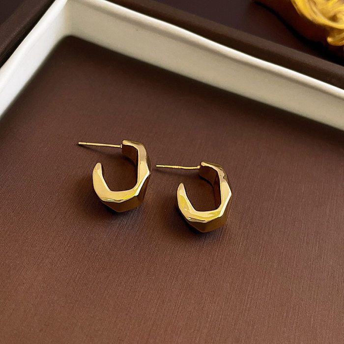 1 Pair Simple Style C Shape Heart Shape Solid Color Plating Copper Ear Studs