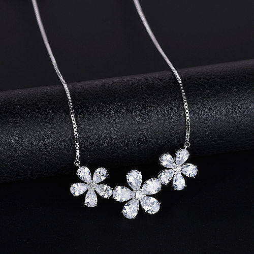 Collier en Zircon avec incrustation de cuivre et fleur de Style Simple et doux