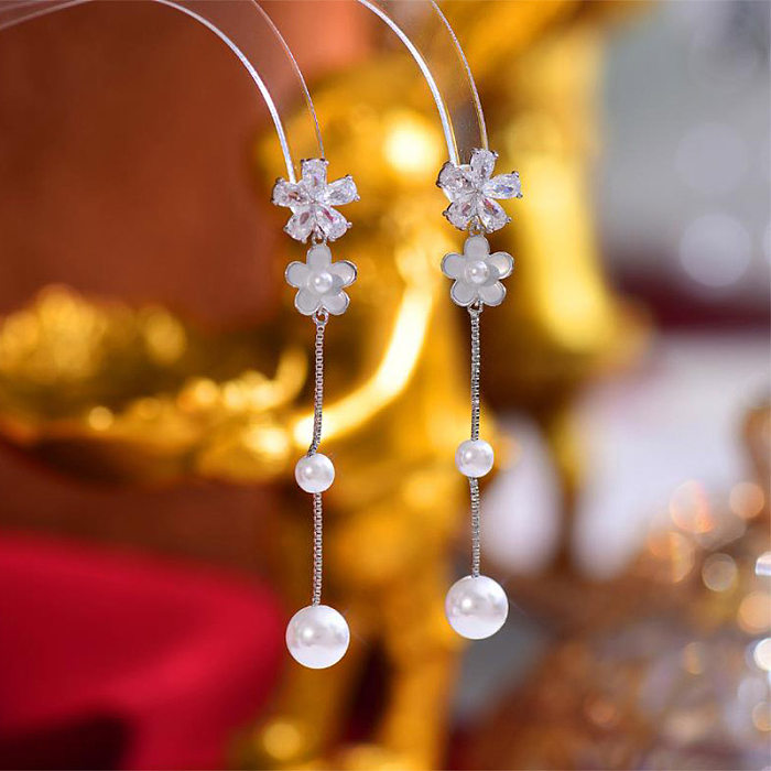 1 Pair Sweet Simple Style Flower Plating Inlay Copper Artificial Pearls Zircon Silver Plated Drop Earrings