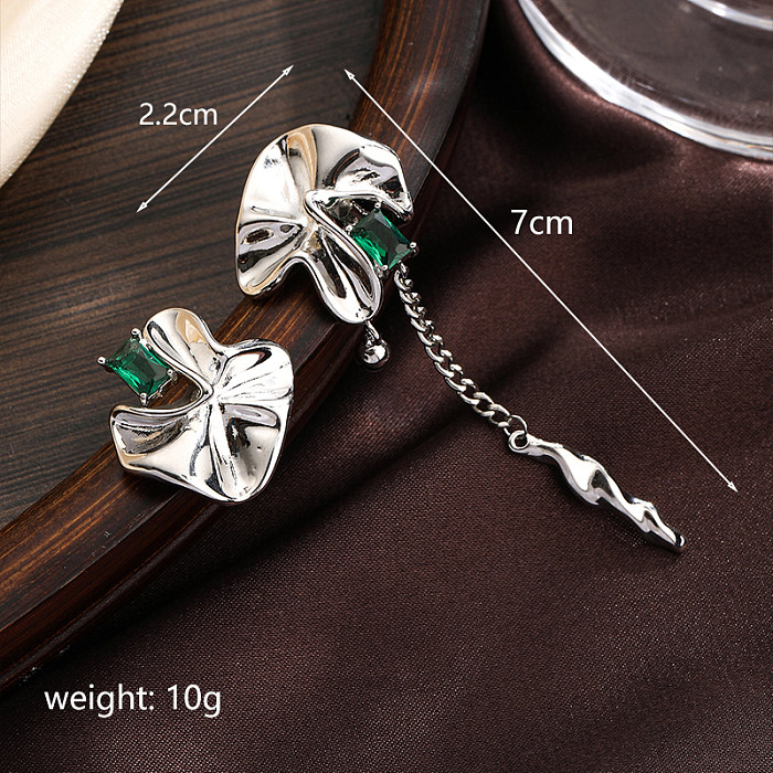 1 Pair Vintage Style Simple Style Roman Style Irregular Plating Inlay Copper Zircon Silver Plated Ear Studs