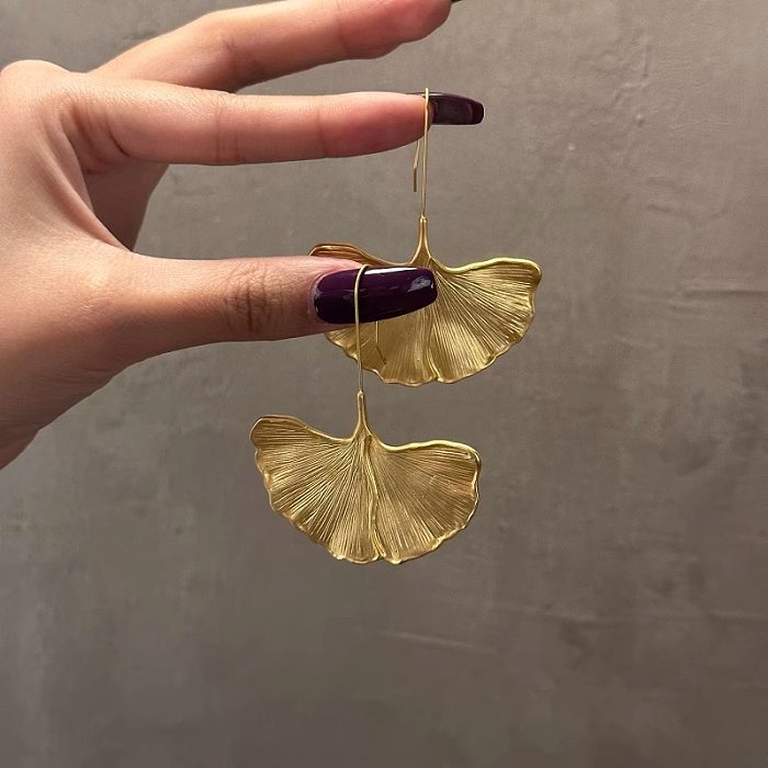 1 Pair Simple Style Classic Style Ginkgo Leaf Copper Ear Studs