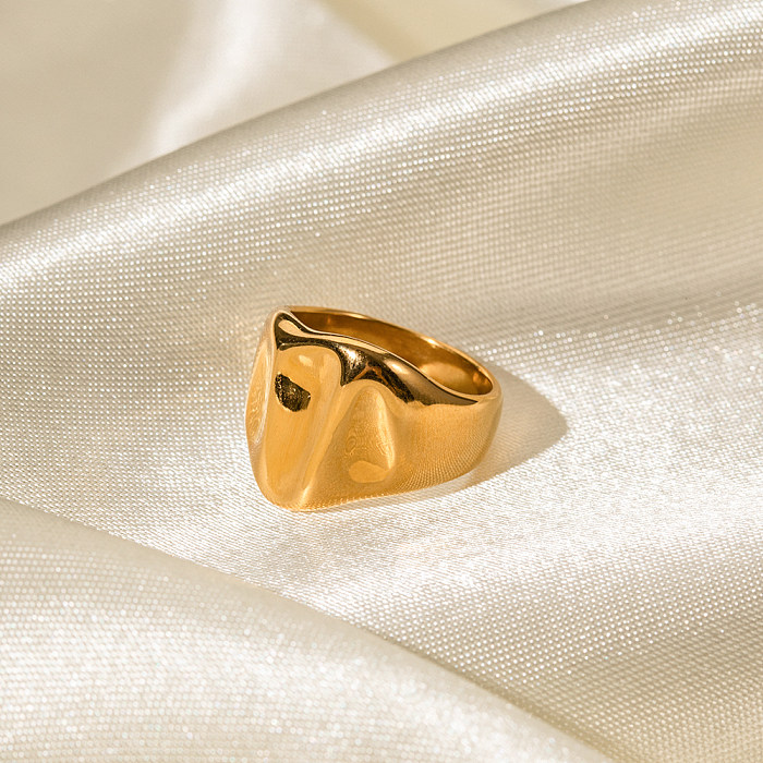 Unregelmäßiger, breiter Bandring aus Edelstahl im IG-Stil, 18 Karat vergoldet, in großen Mengen