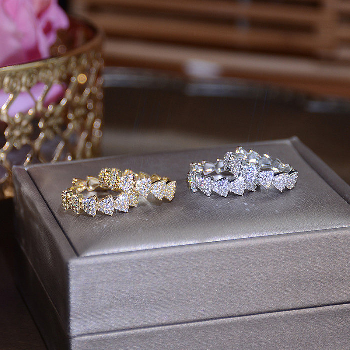 1 Pair Simple Style Shiny Triangle Plating Inlay Copper Zircon Silver Plated Earrings
