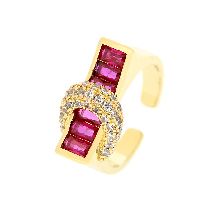 El estilo simple retro ceñe los anillos abiertos chapados en oro del Zircon 18K del embutido de cobre