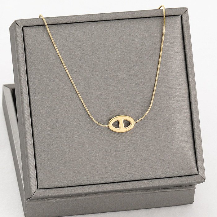 Collar de pendientes chapado en oro de 18 quilates con revestimiento de acero inoxidable geométrico de viaje de estilo simple