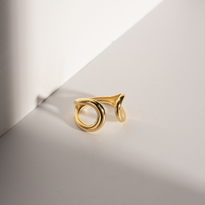 IG estilo anéis abertos banhados a ouro 18K com chapeamento de aço inoxidável assimétrico