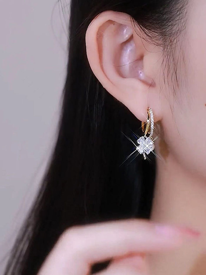 1 Paar süße Blumen-Inlay-künstliche Perlen-Kupfer-künstliche Kristall-Tropfen-Ohrringe