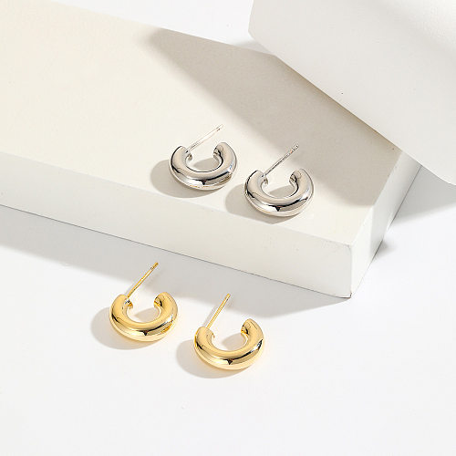 1 paire de boucles d'oreilles en cuivre plaqué or, Style Simple, en forme de C