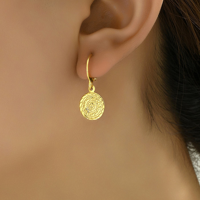 1 paire de boucles d'oreilles pendantes en cuivre plaqué or 18 carats, style classique et décontracté