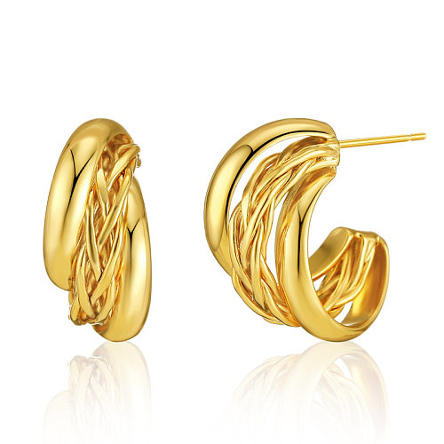 Pendientes geométricos de oro real de 18 quilates chapados en cobre a la moda, venta al por mayor, pendientes trenzados en forma de C con giro Retro