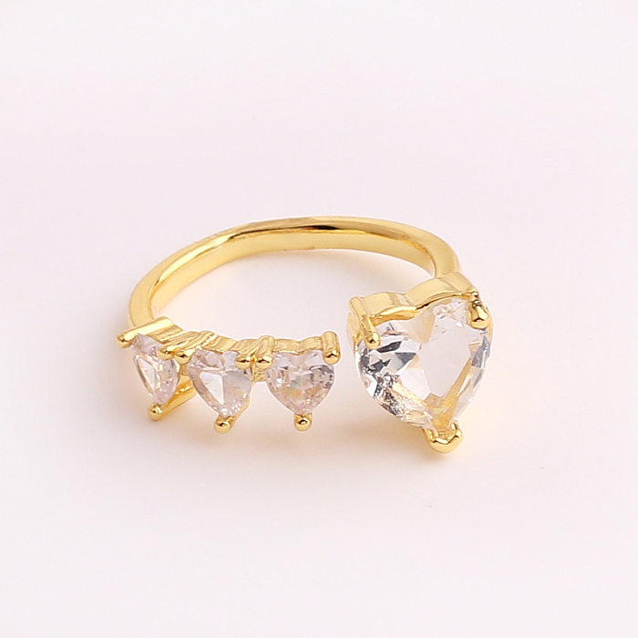 Anel aberto de zircão banhado a ouro de cobre em forma de coração animal da moda