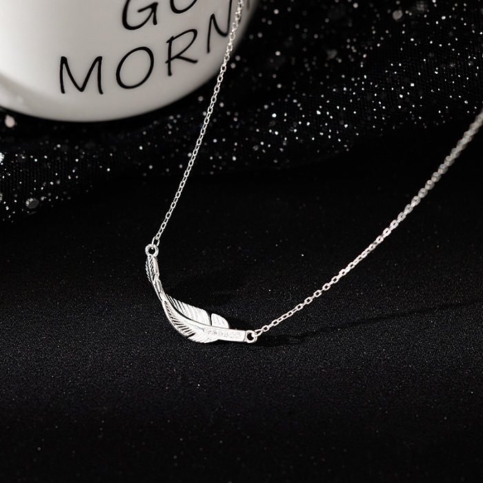 Feather Necklace Simple Pendant Fine Flash Diamond Clavicle Chain