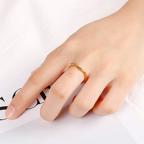 Simple Style V Shape Titanium Steel Inlay Zircon Rings