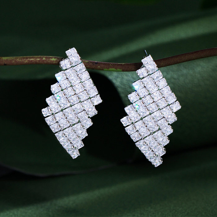1 Pair Elegant Simple Style Solid Color Rhombus Plating Inlay Copper Zircon Gold Plated Rhodium Plated Ear Studs