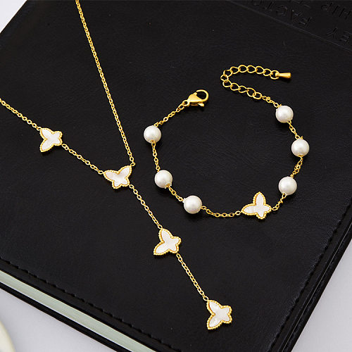 Collar de pulseras de concha de perlas artificiales con incrustaciones de acero de titanio y mariposa a la moda