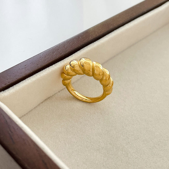 Estilo simples estilo romano streetwear geométrico coração forma anéis de chapeamento de aço titânio