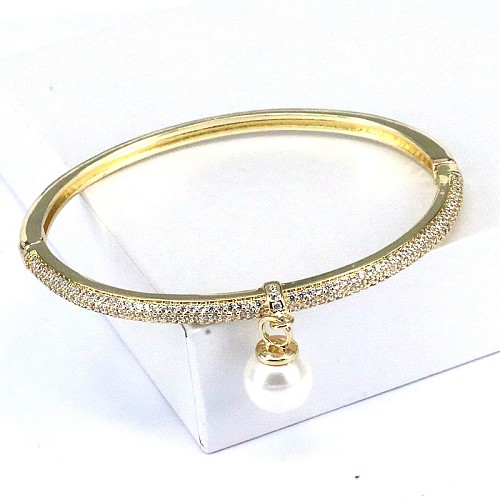 Bracelet plaqué or 18K de cuivre de perle d'imitation de couleur solide de luxe élégant
