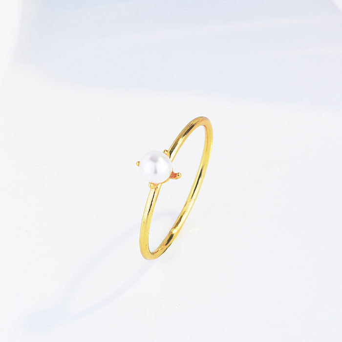 Anéis folheados a ouro das pérolas artificiais do embutimento geométrico de cobre do estilo simples elegante