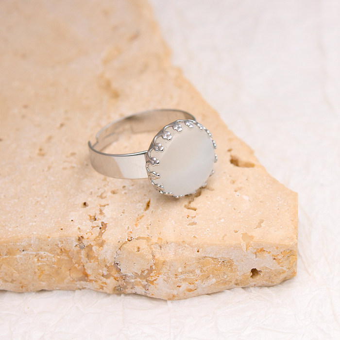 Runde offene Ringe im IG-Stil mit Titanstahlbeschichtung und Inlay aus Naturstein