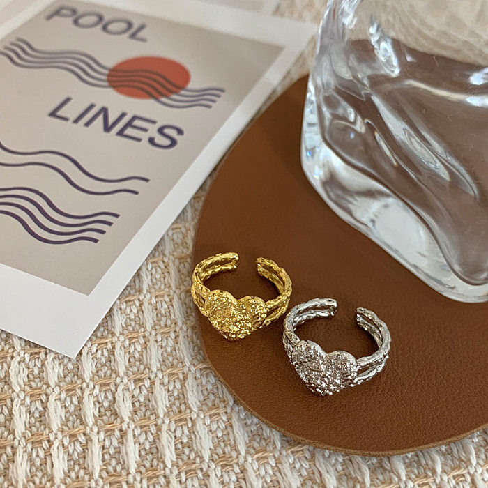 Anéis abertos banhados a ouro com revestimento de cobre em formato de coração básico