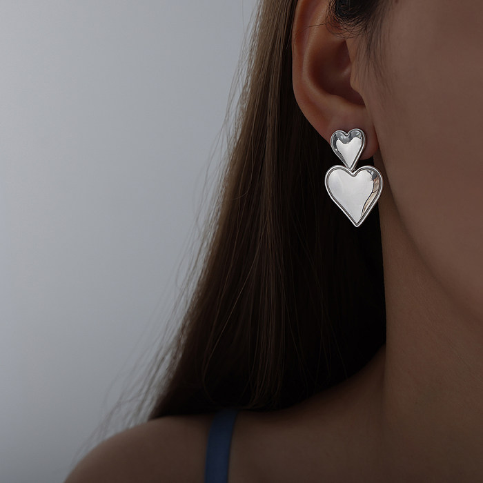 Collier de boucles d'oreilles plaqué or 18 carats en acier titane en forme de coeur doux pour dame