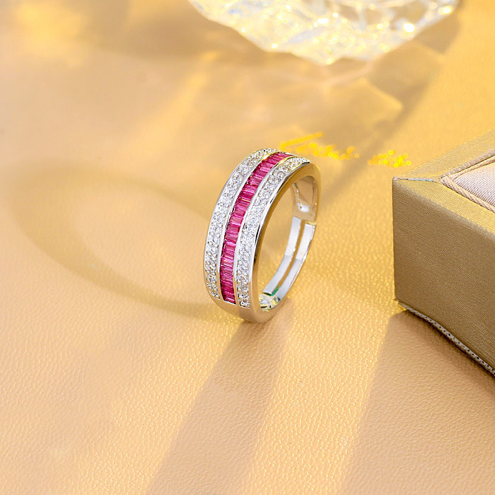 Elegante einfache geometrische Verkupferungseinlage mit künstlichen Edelsteinen, 14-karätig vergoldete, weißvergoldete, rhodinierte Ringe