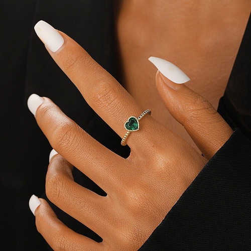 Glamouröse offene Ringe in Herzform mit Kupferbeschichtung und künstlichen Edelsteinen