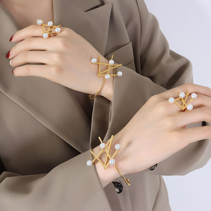 Elegante estilo barroco perla titanio acero chapado perlas artificiales anillos chapados en oro de 18 quilates pulseras