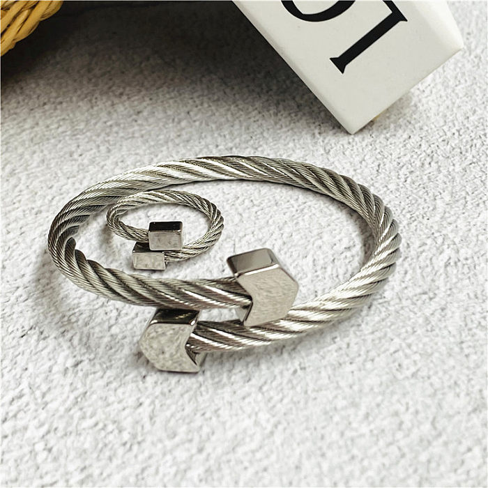 Klassische Pfeil-Rhombus-Armbänder aus Edelstahl mit Ringen