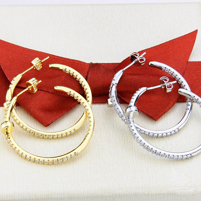 Simple Diamond-studded Round Hollow Earrings