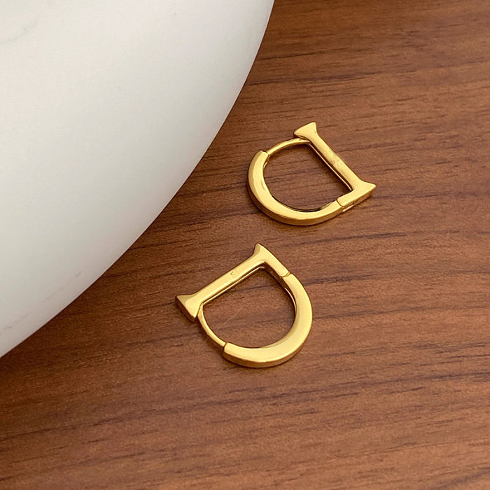 1 Pair Casual Simple Style Letter Plating Copper Gold Plated Earrings