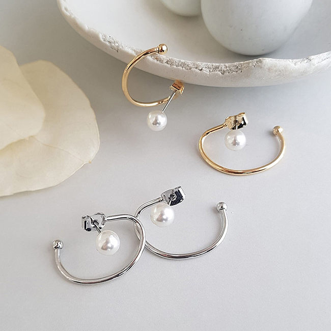 1 Pair Elegant Geometric Inlay Copper Artificial Pearls Ear Studs