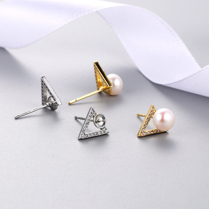1 Pair Elegant Triangle Copper Inlay Zircon Ear Studs