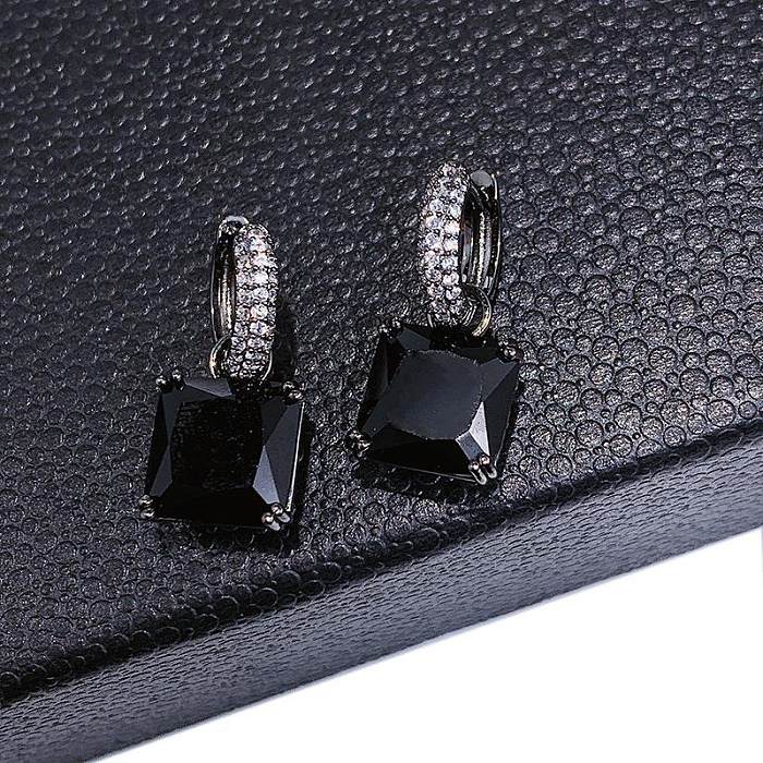 1 paire de boucles d'oreilles Glam Vintage Style carré, placage de couleur unie, incrustation de cuivre et de Zircon