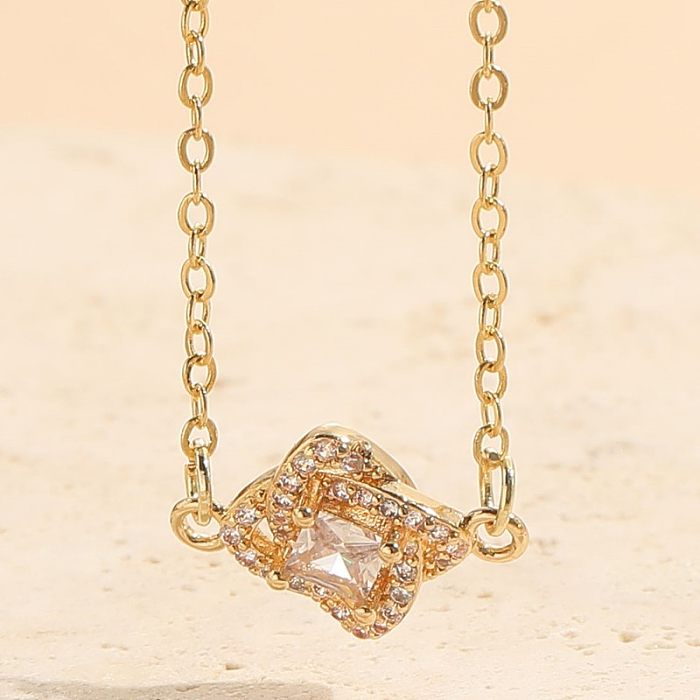 Elegant Modern Style Heart Shape Copper 14K Gold Plated Zircon Pendant Necklace In Bulk