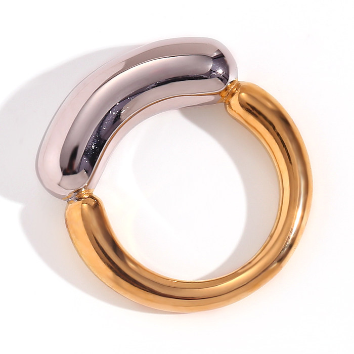 خواتم أساسية بسيطة الطراز كلاسيكية اللون مطلية بالفولاذ المقاوم للصدأ مطلية بالذهب عيار 18 قيراط