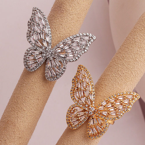 Anéis de zircão incrustados de cobre com borboleta da moda, 1 peça