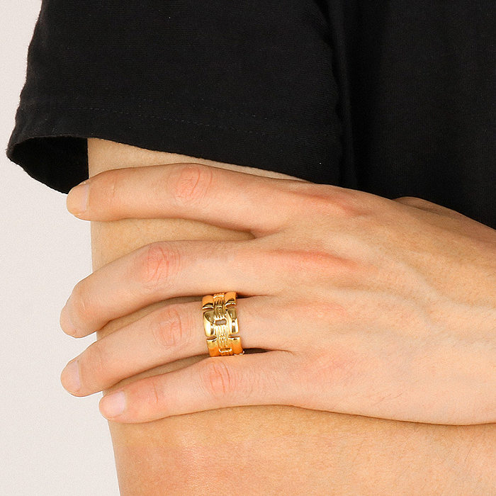 Einfache Punk-Stil-Ringe aus einfarbigem Titanstahl mit 18-Karat-Vergoldung