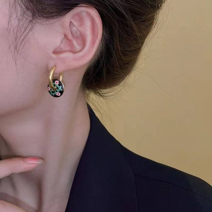 Großhandel Retro Blatt Blume Titan Stahl Ohrringe Halskette