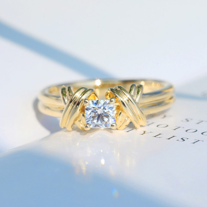 Anéis banhados a ouro da gema do embutimento do chapeamento de cobre da cor sólida do estilo simples