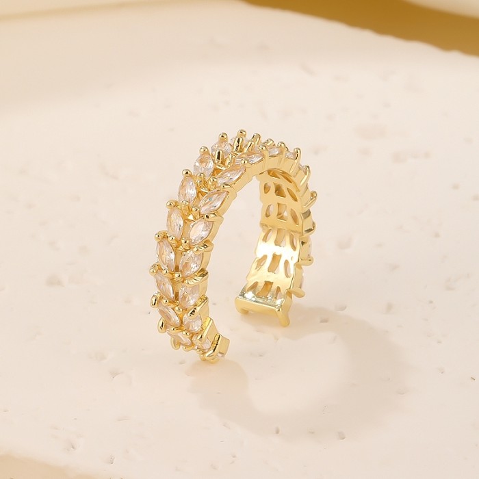 Pulseras de anillos de circón con incrustaciones de cobre cuadrado con clip de papel de estilo simple y clásico