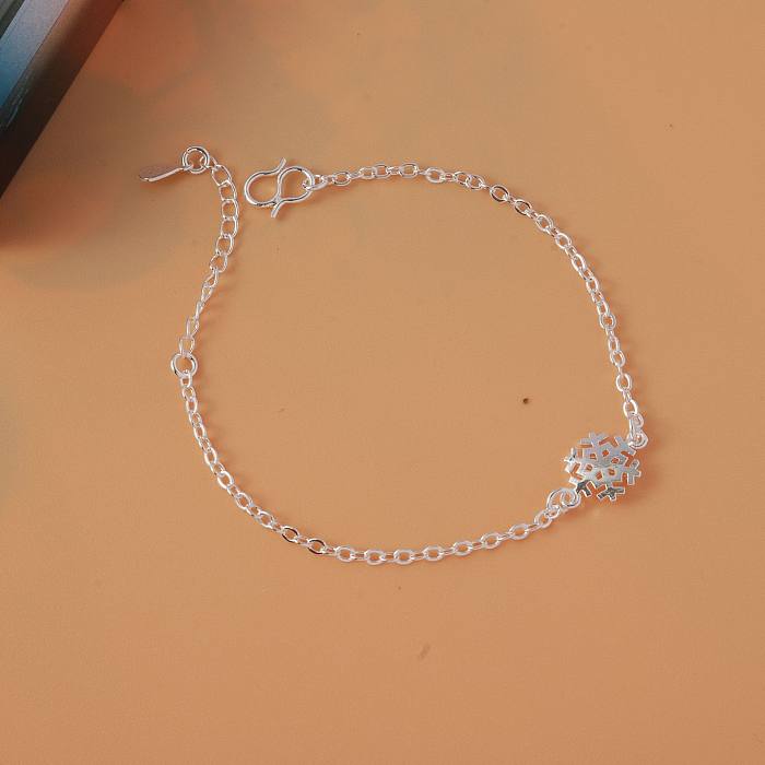Simple Style Star Dolphin Heart Shape Brass Beaded Silver Plated Bracelets 1 Piece