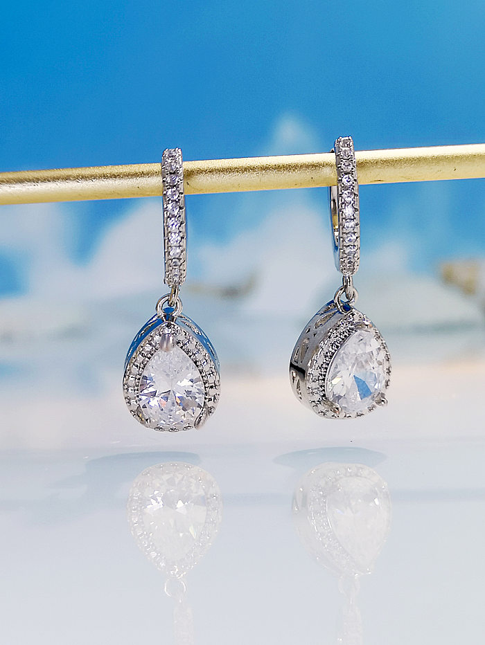 1 Pair Elegant Shiny Water Droplets Inlay Copper Zircon Drop Earrings