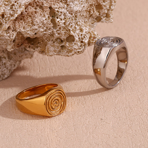 Estilo simples estilo clássico cor sólida chapeamento de aço inoxidável anéis banhados a ouro 18K