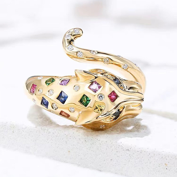 Schlichter, offener Ring mit Leoparden-Kupferbeschichtung und Zirkon-Intarsie, vergoldet