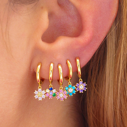 1 paire Glam mignon fleur chrysanthème placage incrustation cuivre Zircon plaqué or blanc plaqué or boucles d'oreilles pendantes