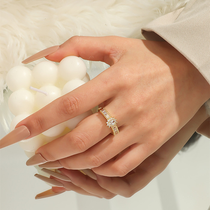 أزياء زوجين مايكرو مطعمة الزركون الزفاف خاتم النحاس قابل للتعديل