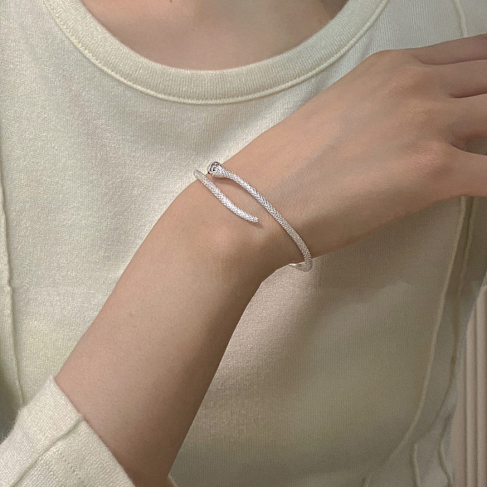 Elegant Snake Copper Bangle In Bulk